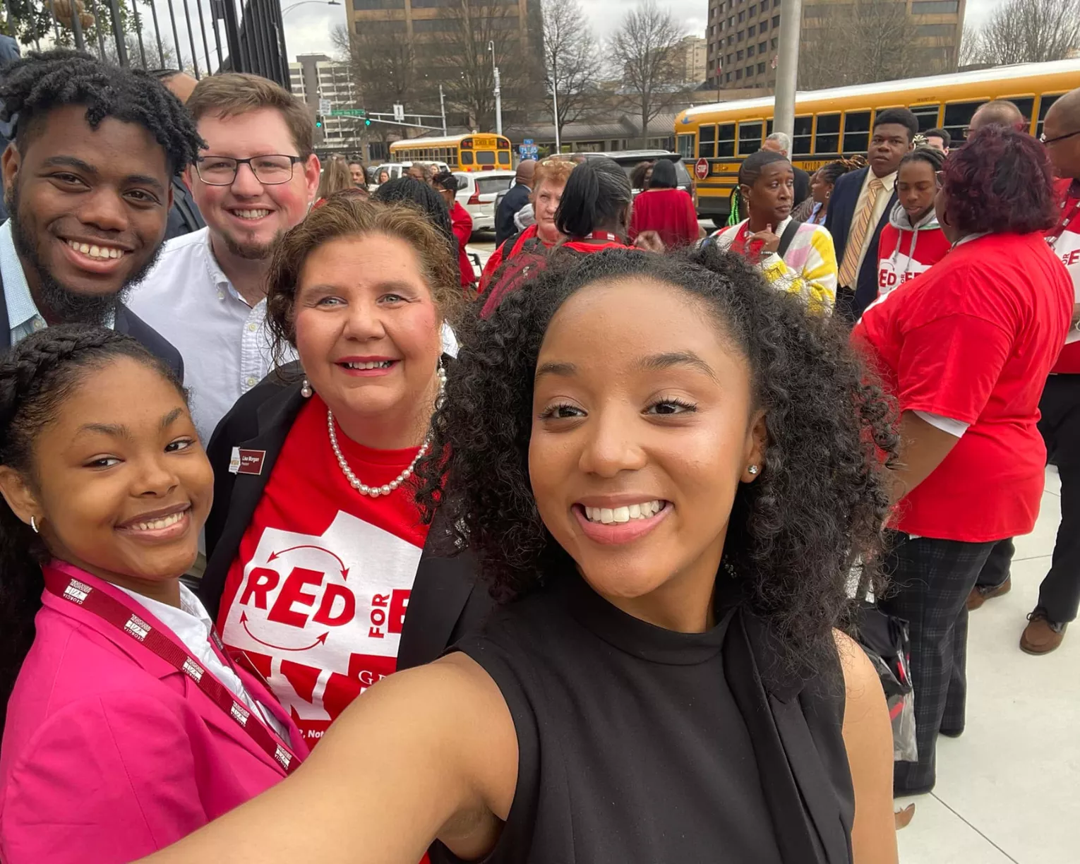 GAE Aspiring Educators pose for a selfie with GAE President Lisa Morgan